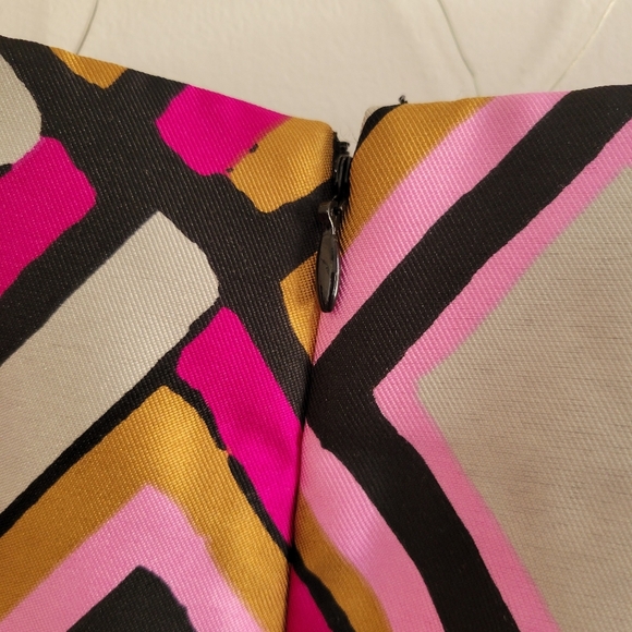 Lane Bryant Geometric Print Mini Skirt / Colorful / Size 20 - Picture 4 of 6